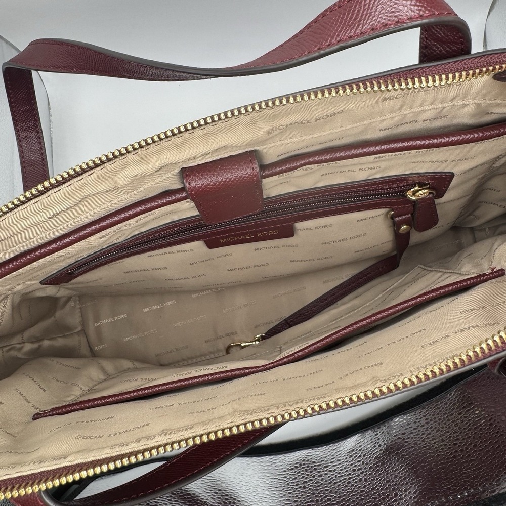 Michael Kors Jet Set Travel Leather Tote Lrg Shoulder Bag Maroon Red MK Logo EUC - Picture 5 of 12